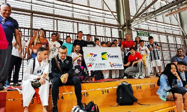 09 campeões mineiros! Campos-altenses fazem bonito em Campeonato Estadual de Taekwondo e conquistam 18 medalhas