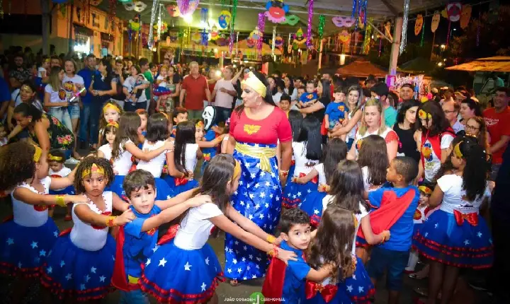 ‘Bloquinho da Tia Popô’ vai reunir dezenas de crianças no Carnaval de Rua de Campos Altos