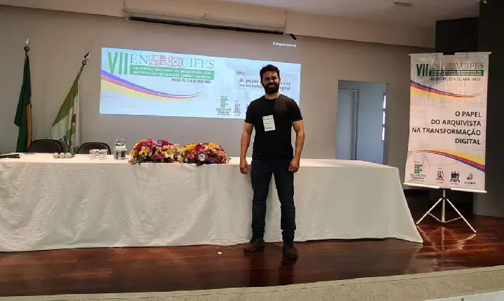 Campos Altos em evidência! Campos-altense apresenta solução inovadora para preservação documental em evento no Recife
