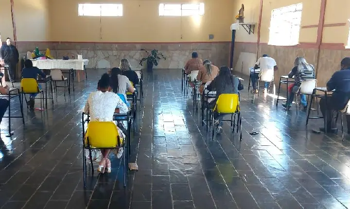 Candidatos ao cargo de Conselheiro Tutelar participam de prova sobre o Estatuto da Criança e do Adolescente em Campos Altos