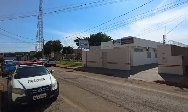 Carga de café de 34 toneladas é roubada e casal é feito refém, em Serra do Salitre