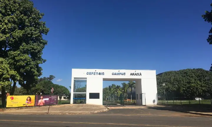 Cefet tem inscrições abertas para o curso gratuito de extensão de língua inglesa em Araxá