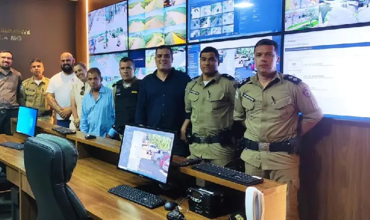 Comandante da PM de Campos Altos vai à Ibiá com autoridades, para conhecer sistema de videomonitoramento