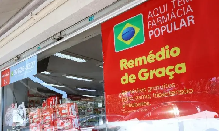 Confira a lista completa de medicamentos oferecidos de graça pela Farmácia Popular
