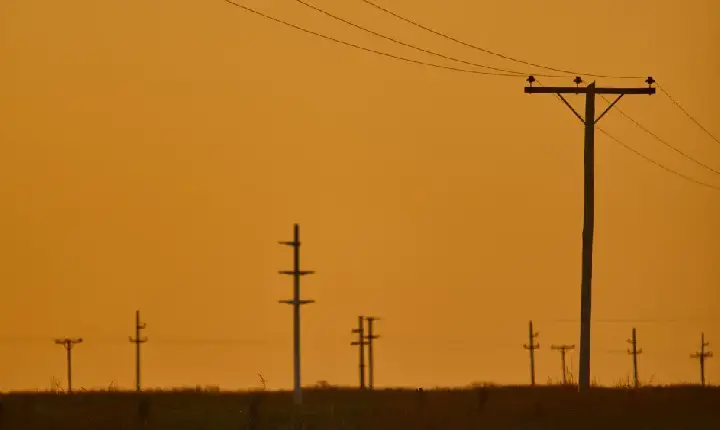 Conta de luz mais cara em setembro: saiba quanto custa cada bandeira tarifária