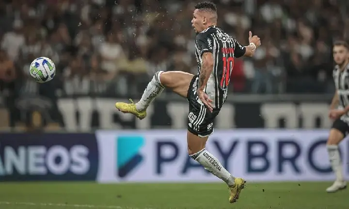 Copa do Brasil: Atlético vence o Corinthians, Cruzeiro empata com o Grêmio, e América bate o Inter com gols de pênalti