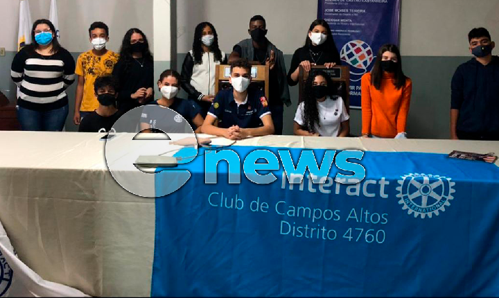 Em Campos Altos, Interact Club promove ação social para doar materiais escolares à crianças carentes