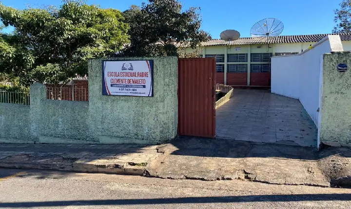 Escola Padre Clemente de Maleto lança edital para contratação de empresa de engenharia para construção de quadra poliesportiva