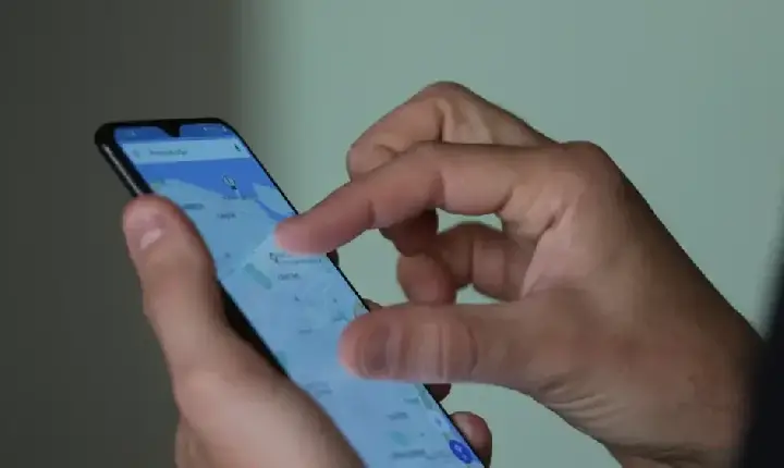 Governo vai notificar pelo WhatsApp quem estiver usando celular roubado