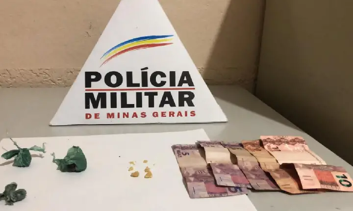 Homem e adolescente são detidos pela PM próximo à linha férrea, em Campos Altos; entorpecentes foram apreendidos