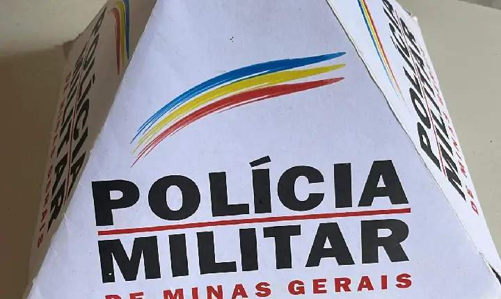 Homem é preso após furtar celular de veículo estacionado, em Campos Altos