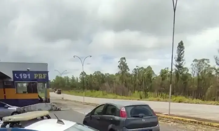 Homem é preso na BR-262 em Campos Altos, com carro furtado em Sete Lagoas MG