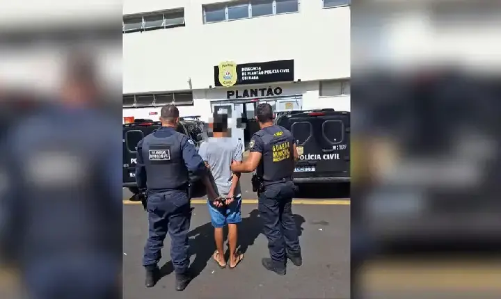 Homem tenta esfaquear a própria mãe em Uberaba MG e é preso pela Guarda Municipal