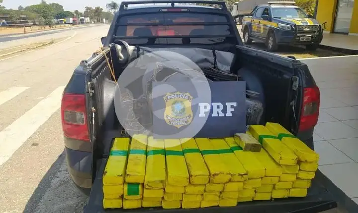 Idoso é preso transportando 60 kg de maconha dentro de cilindro de ar na Br-262 em Campos Altos
