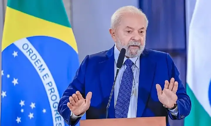 Lula se reúne com Silveira e presidente da Petrobras para discutir aumento dos combustíveis