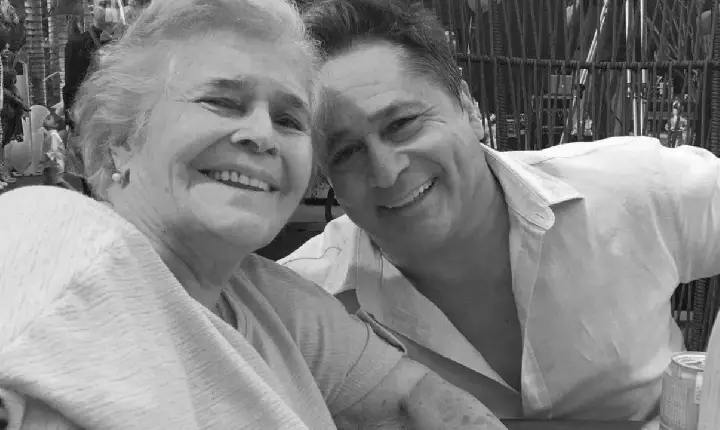 Mãe do cantor Leonardo, Dona Carmem morre em Goiânia