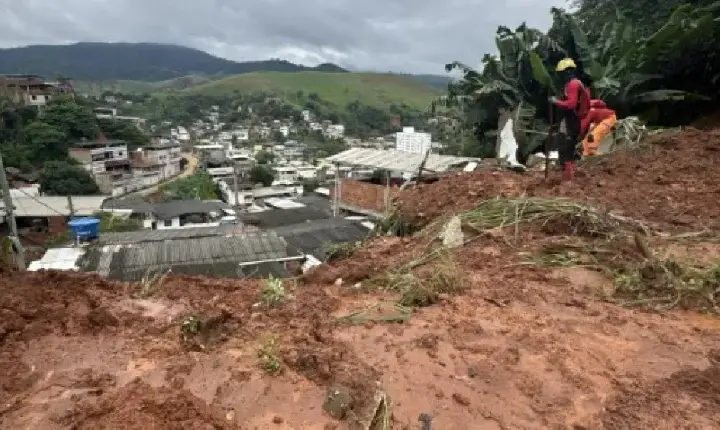 Moradores de cidades atingidas por temporais em MG poderão parcelar contas da Cemig e Copasa