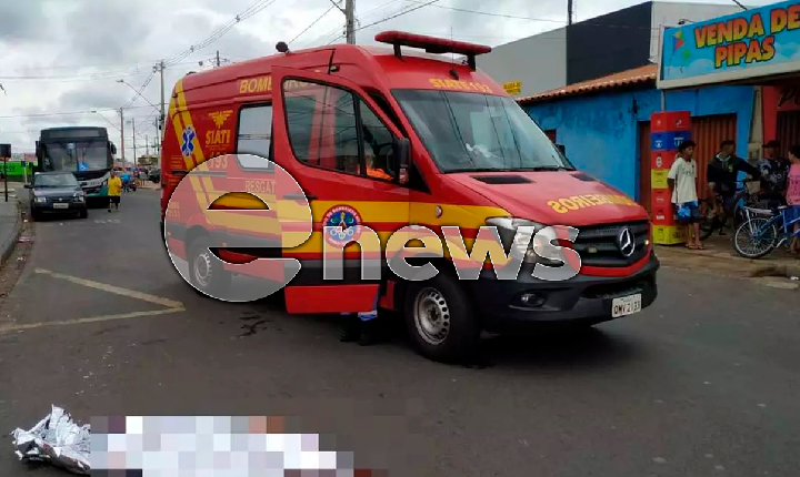 Motoqueiro empina moto e mata idoso cego em Uberlândia