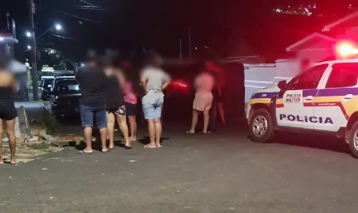 Motorista de 20 anos fica ferida em acidente de trânsito no bairro Camposaltinho