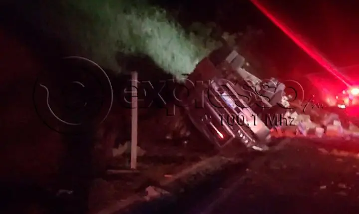 Motorista morre após caminhão tombar na BR-354 em Santa Rosa da Serra