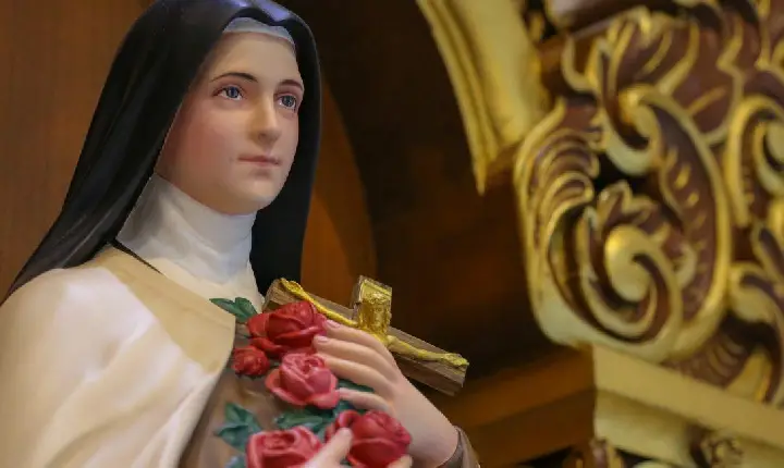 Padroeira de Campos Altos! Católicos celebrarão dia de Santa Teresinha neste fim de semana