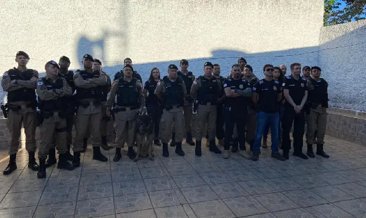 PM e PC desencadeiam operação em conjunto em Campos Altos, e nove pessoas são presas