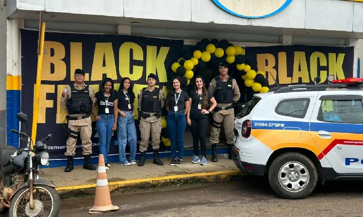 Polícia Militar garante segurança de lojistas e consumidores durante a 'Black Friday' em Campos Altos