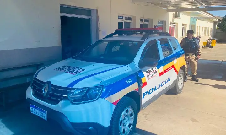 Portando drogas, estrangeiros são presos pela Polícia Militar no terminal rodoviário de Campos Altos; detidos são do Chile e Argen