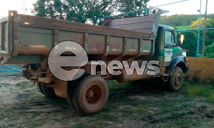 Prefeito de Tapiraí imobiliza suspeito e recupera caminhão furtado em Altolândia