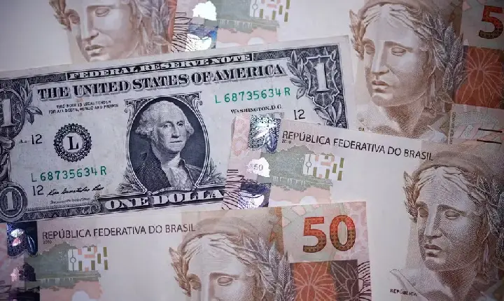 Real está entre as moedas que mais perderam valor em relação ao dólar após o 'tarifaço' de Trump