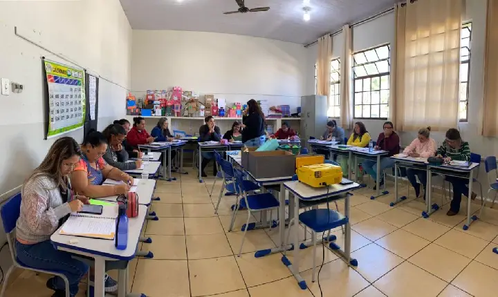 Secretaria de Educação promove ‘Formação Continuada’ para educadores campos-altenses