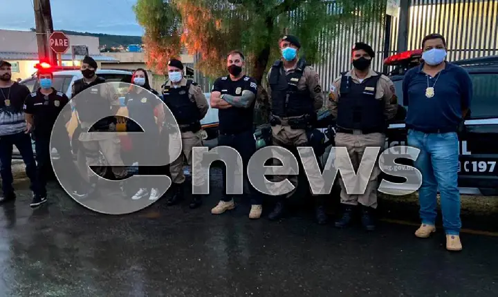 Suspeitos de saquearem carga na BR-262 são presos em operação conjunta da PM e PC, em Campos Altos