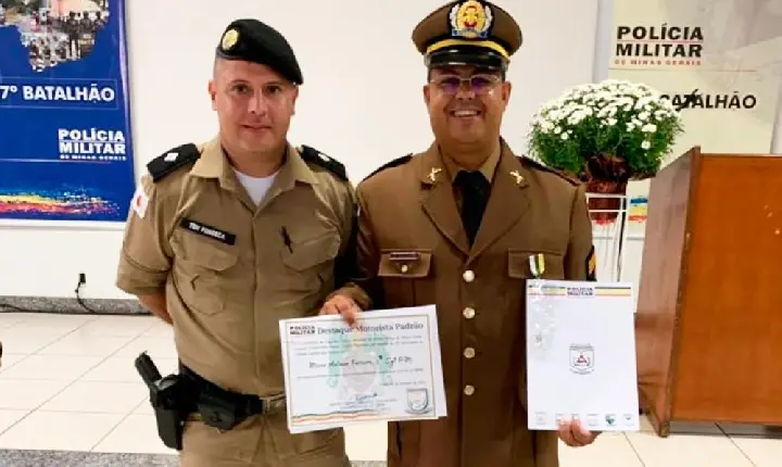 Tenente Fonseca e Sargento Marco Antônio, de Campos Altos, recebem medalhas de Mérito Militar em solenidade no 37º Batalhão da PM