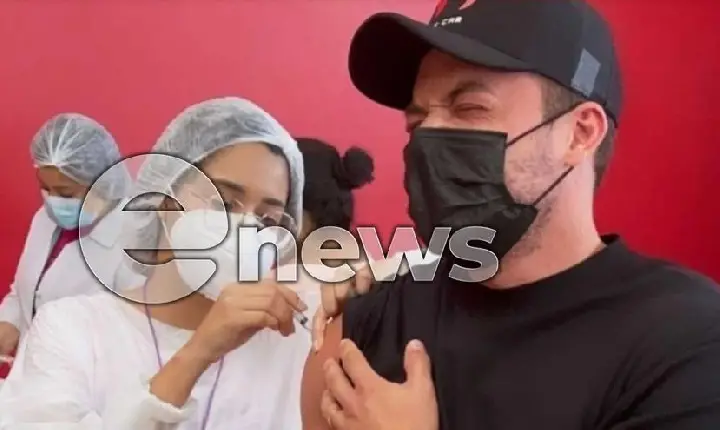 Wesley Safadão e mais três pessoas são denunciadas por furar fila da vacina