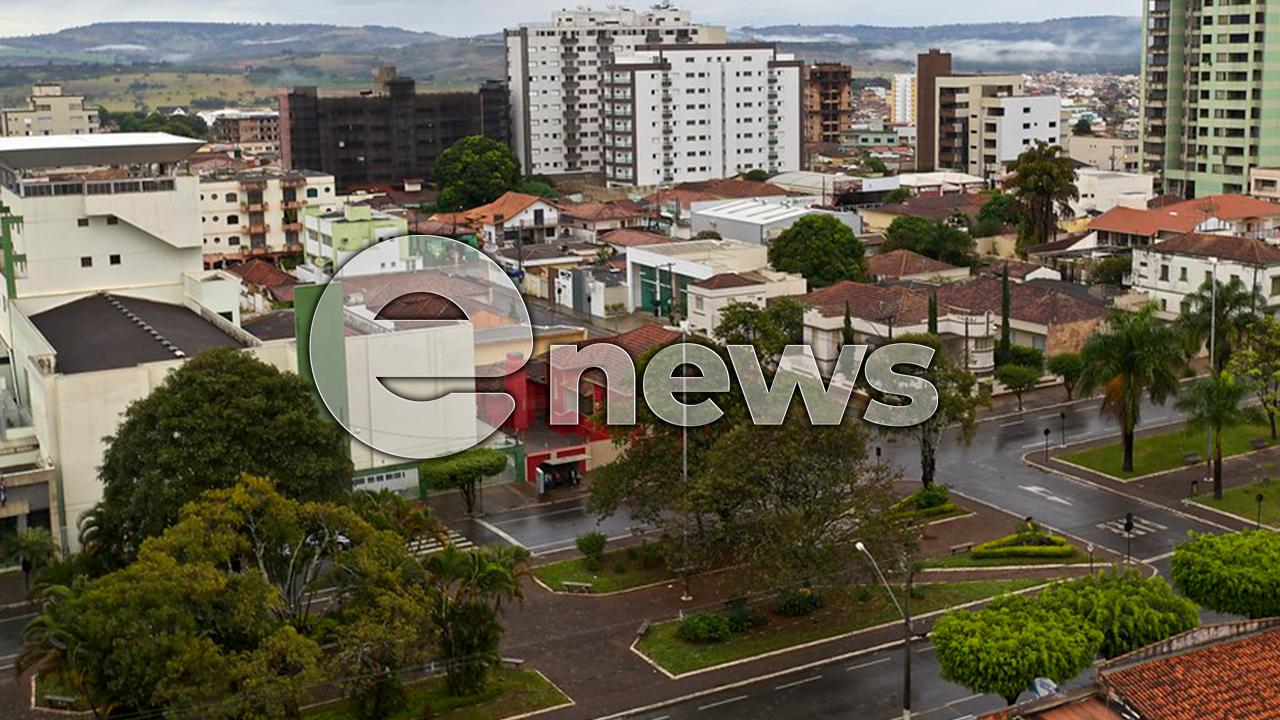 Patos de Minas desobriga uso de máscaras em locais abertos