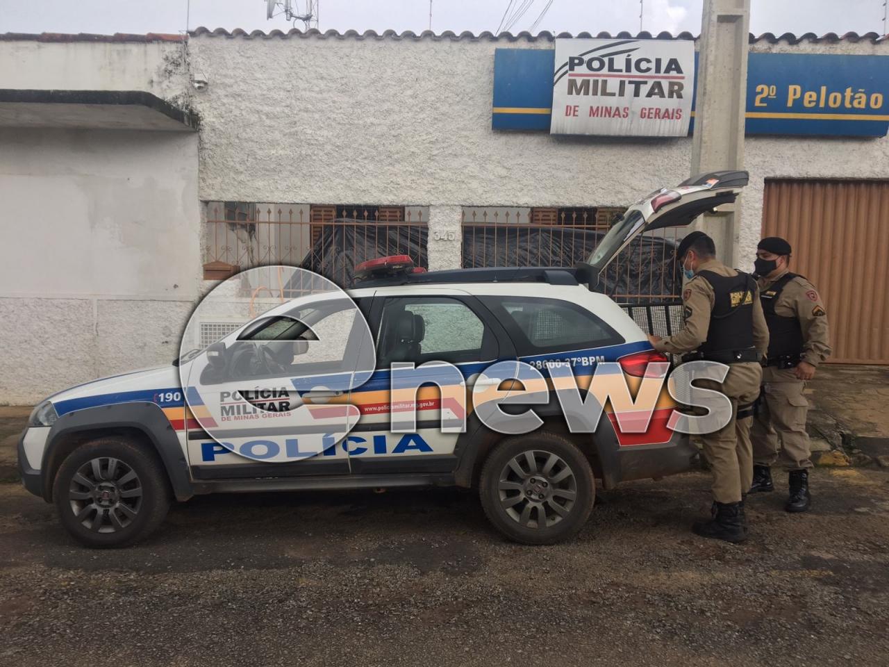 PM de Campos Altos prende homem foragido da justiça