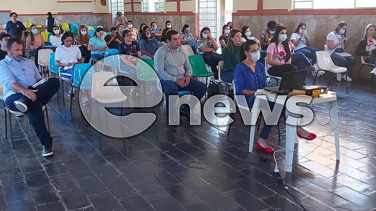 Oficina para fortalecimento do acolhimento de vítimas de violência é realizada, em Campos Altos