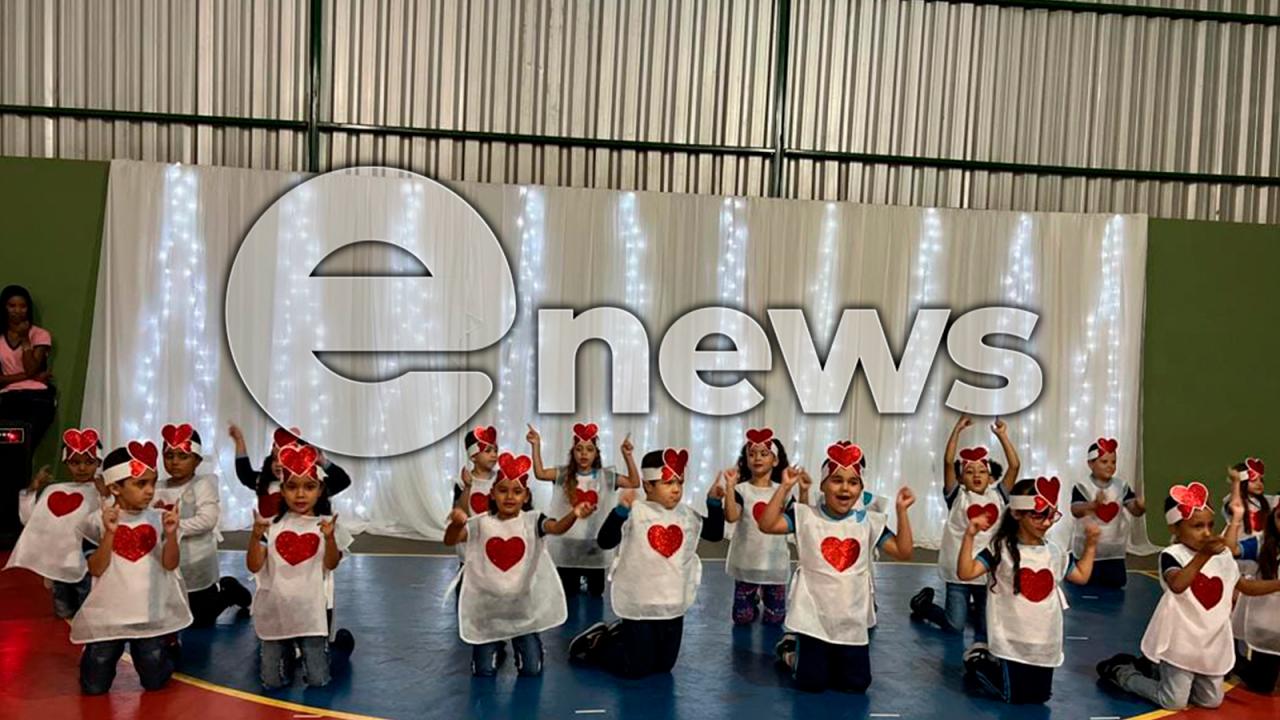 CMEI Madre Emanuella Favale promove apresentações para comemorar o Dia das Mães, em Campos Altos