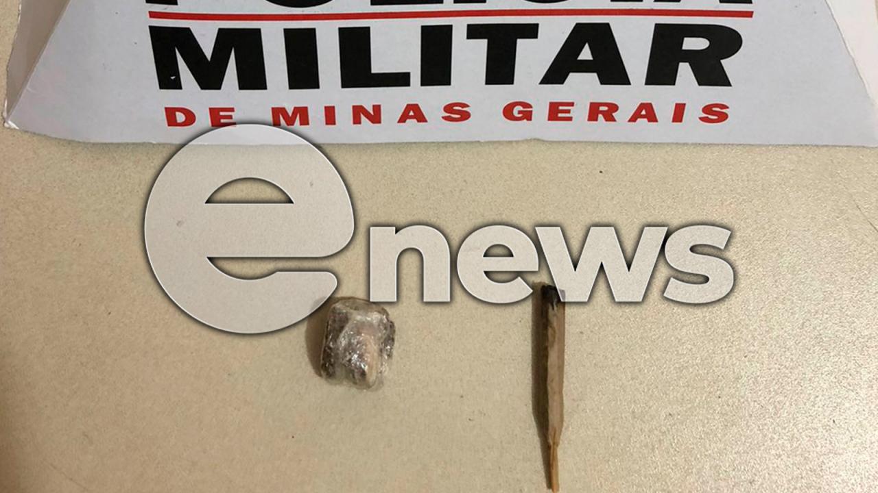 Polícia Militar de Campos Altos prende homem com drogas, no bairro Camposaltinho
