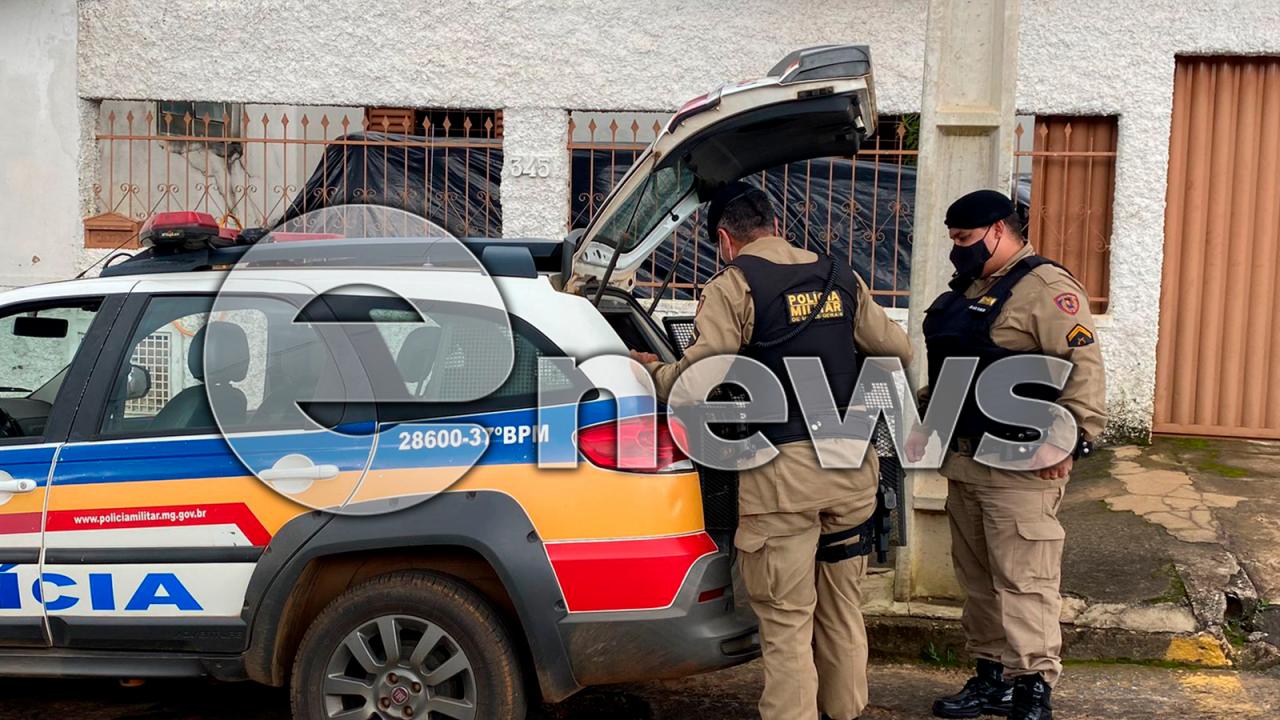 Polícia Militar de Campos Altos prende homem de 26 anos que era foragido da justiça