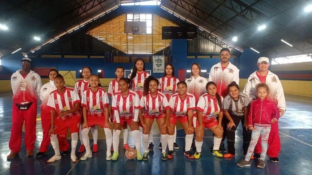 Futsal feminino tem estreia com vitória no JEMG 2022