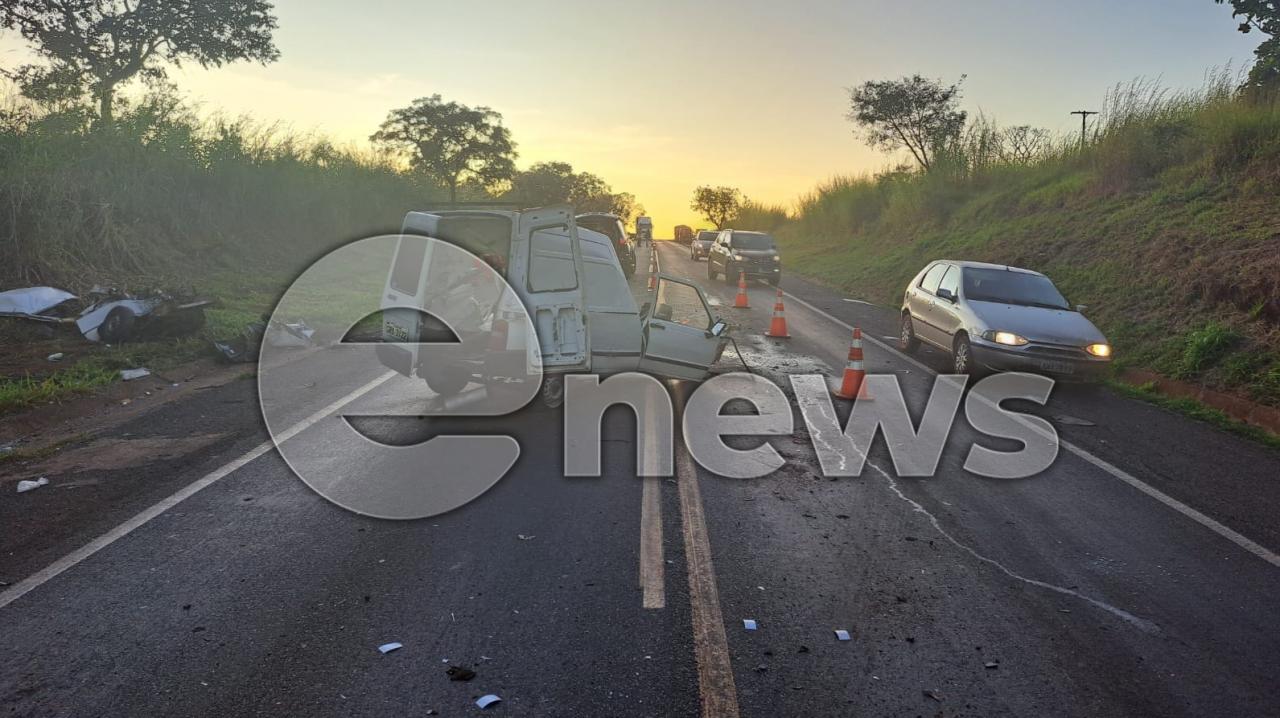 Motorista morre em acidente grave na BR 262