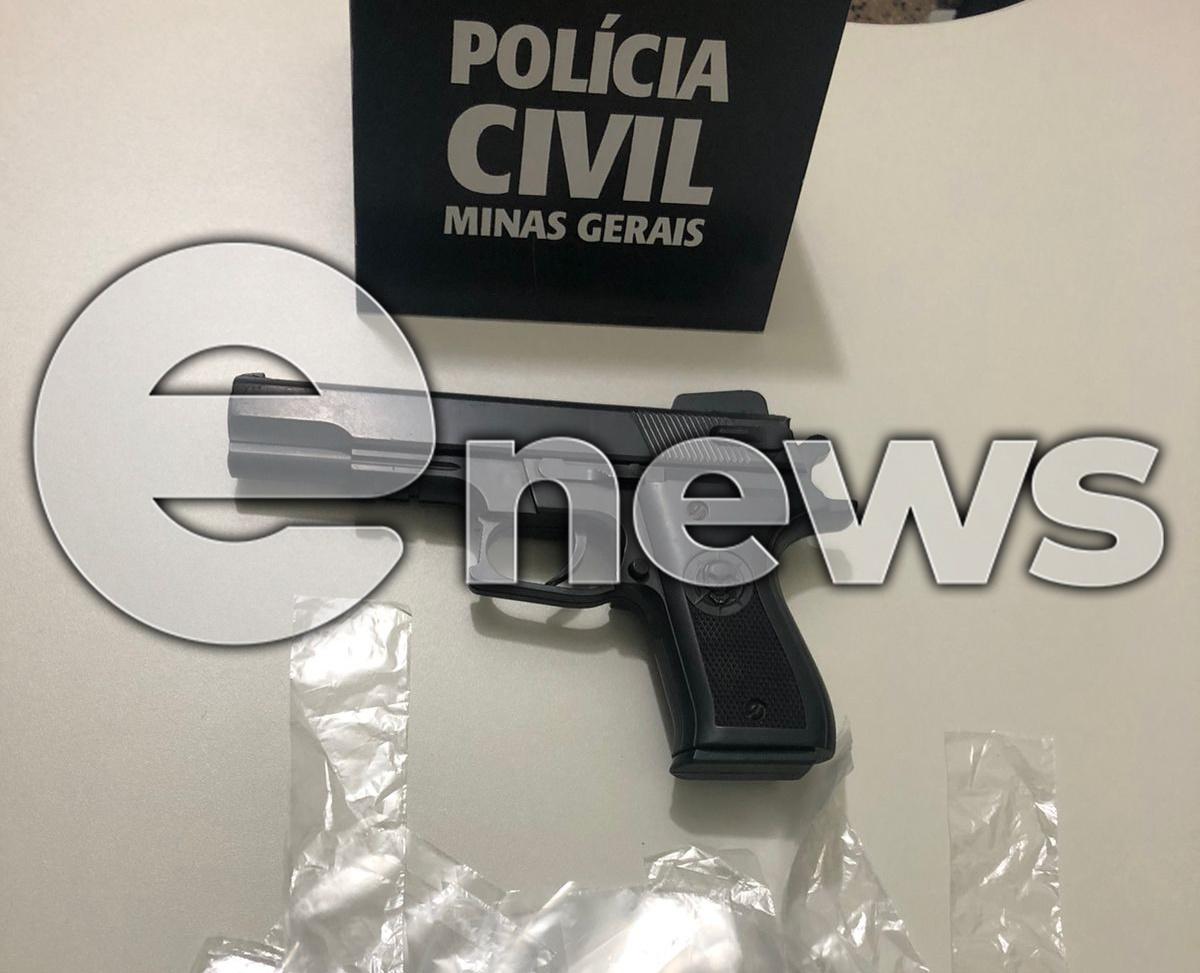 Polícia Civil apreende réplica de arma de fogo em Campos Altos
