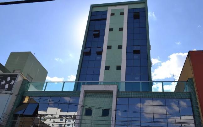 Justiça suspende reajuste salarial de vereadores