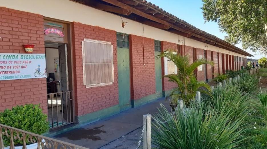 É importante e necessária a presença de pais e alunos nas eleições das escolas estaduais em Campos Altos, destaca educadores