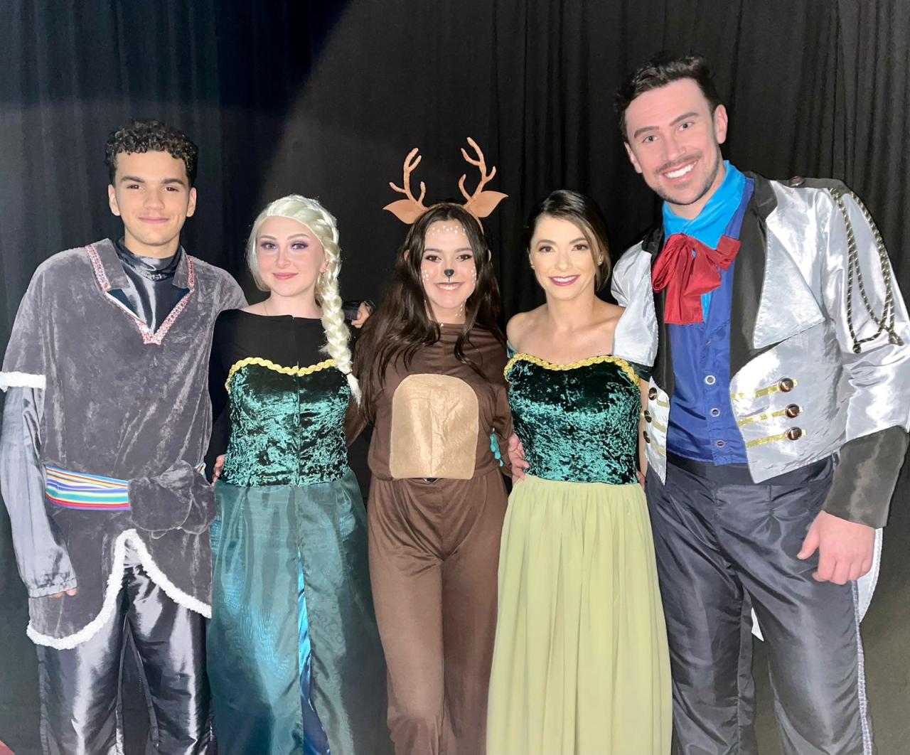 “Frozen, Uma Aventura Congelante”: o espetáculo que encantou crianças e adultos em Campos Altos