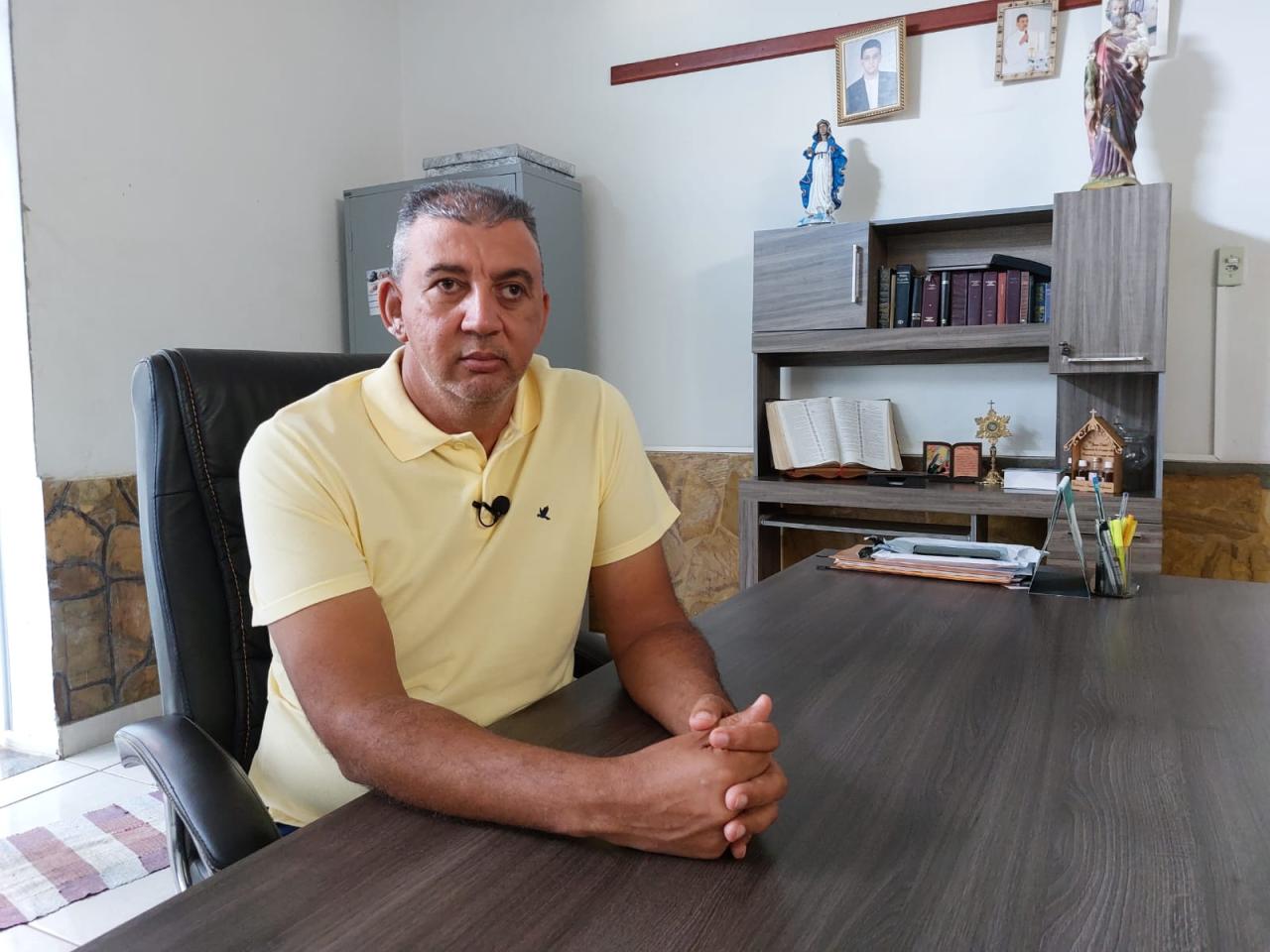 Padre Adelson José, pároco da Paróquia Santa Teresinha, fala sobre o significado do Natal