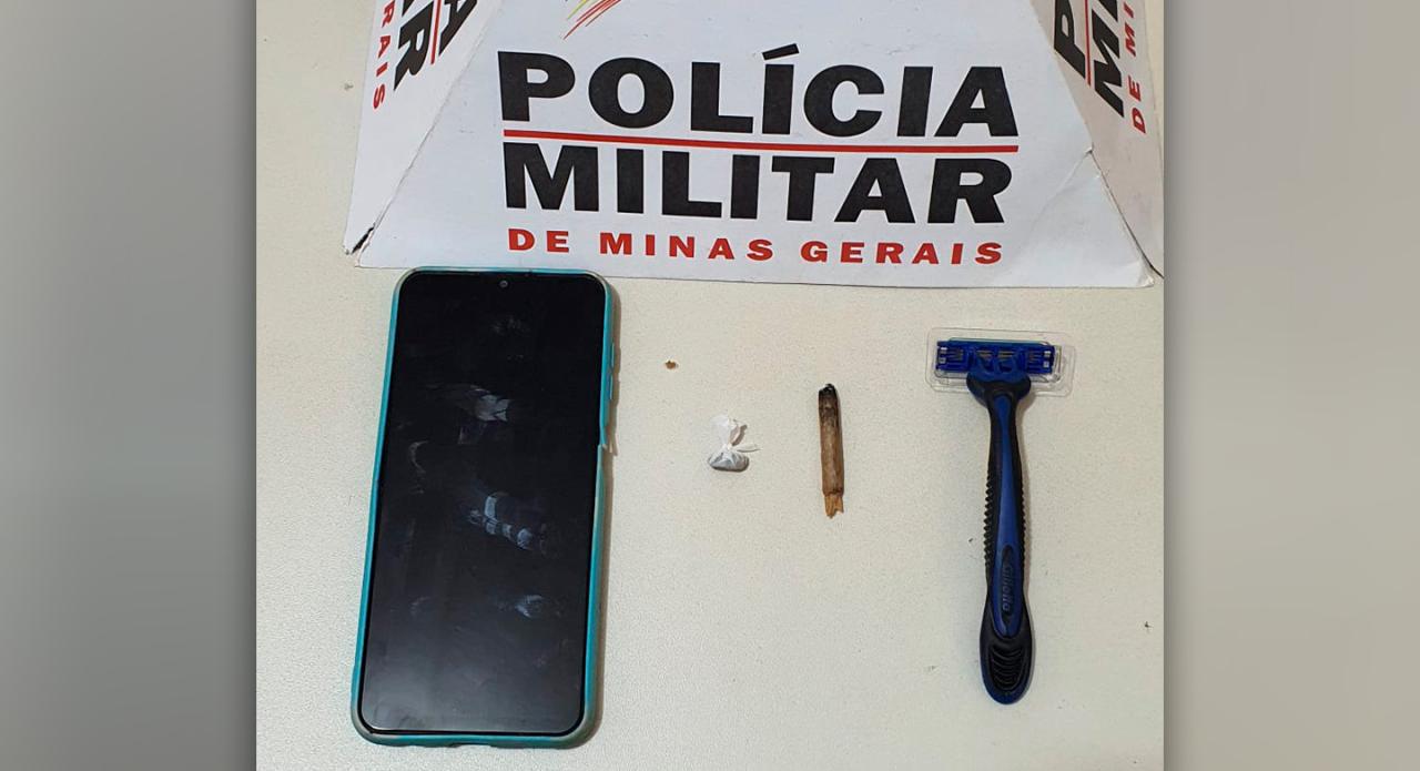 Polícia Militar recupera objetos e prende homem que furtou mercearia em Campos Altos; entorpecentes foram apreendidos