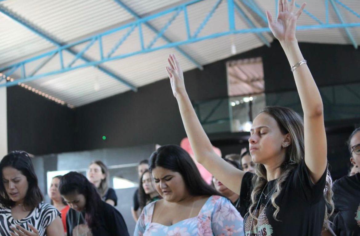 II Conferência ‘Entre Elas’ acontece no próximo mês em Campos Altos; saiba como se inscrever