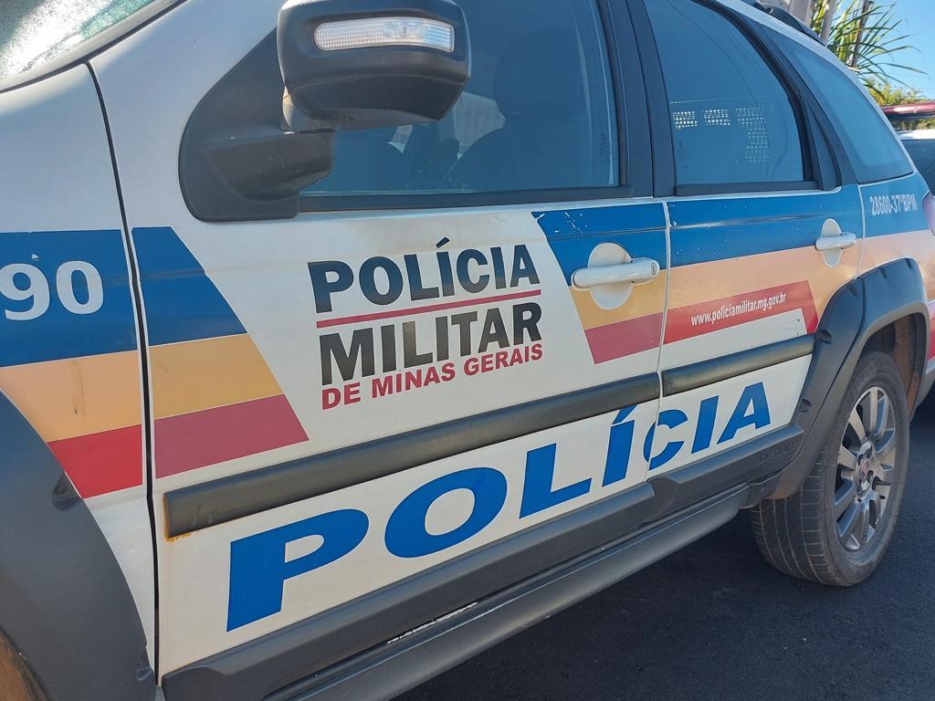 Igreja é alvo de ação criminosa e instrumentos musicais são furtados, em Campos Altos